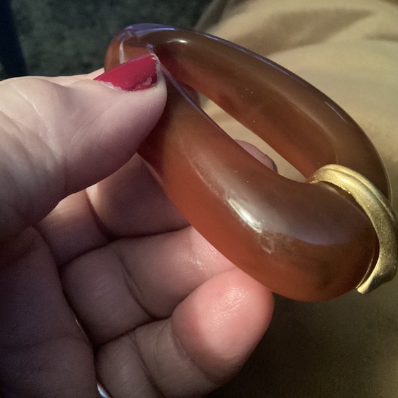 Midcentury modern BOOMERANG BROOCH SIGNED BY LIZ CLAIBORNE - Picture 9 of 9